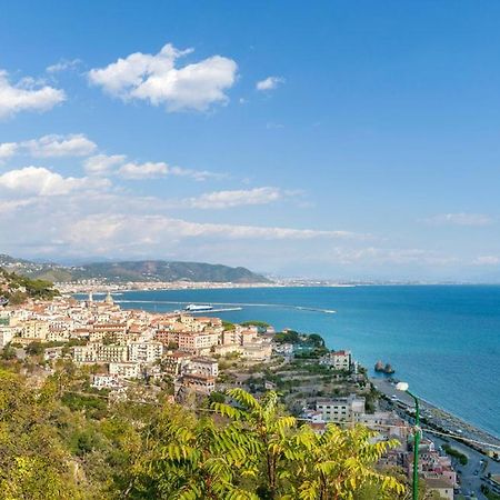 فيلا Casa Gabriella - Amalfi Coast - Free Parking - Full Sea View Vietri المظهر الخارجي الصورة