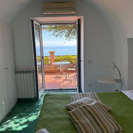 فيلا Casa Gabriella - Amalfi Coast - Free Parking - Full Sea View Vietri المظهر الخارجي الصورة