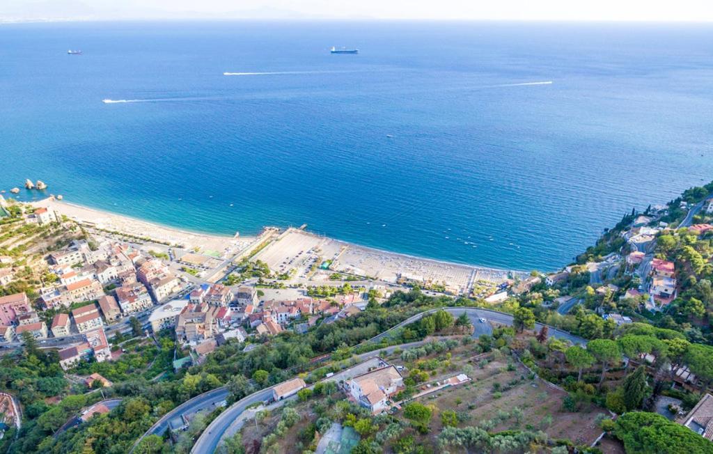 فيلا Casa Gabriella - Amalfi Coast - Free Parking - Full Sea View Vietri المظهر الخارجي الصورة
